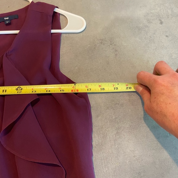 Gap Blouse - Picture 6 of 7